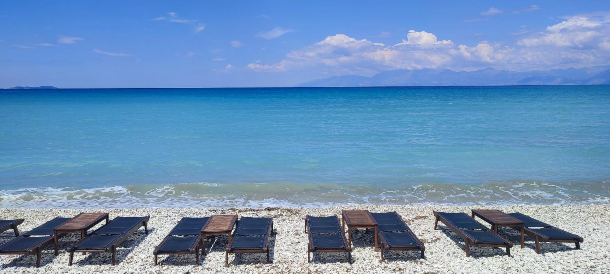 Agapi Studio Acharavi A 50M De La Mer, 400M Du Centre Ville 외부 사진